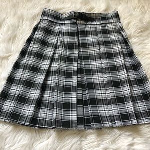 Deandri Plaid Skirt